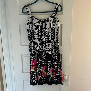 Nine West Black and White Floral Midi Dress with Pink Accents, size 8